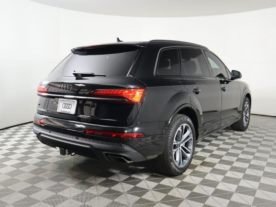 new 2025 Audi Q7 car, priced at $68,820