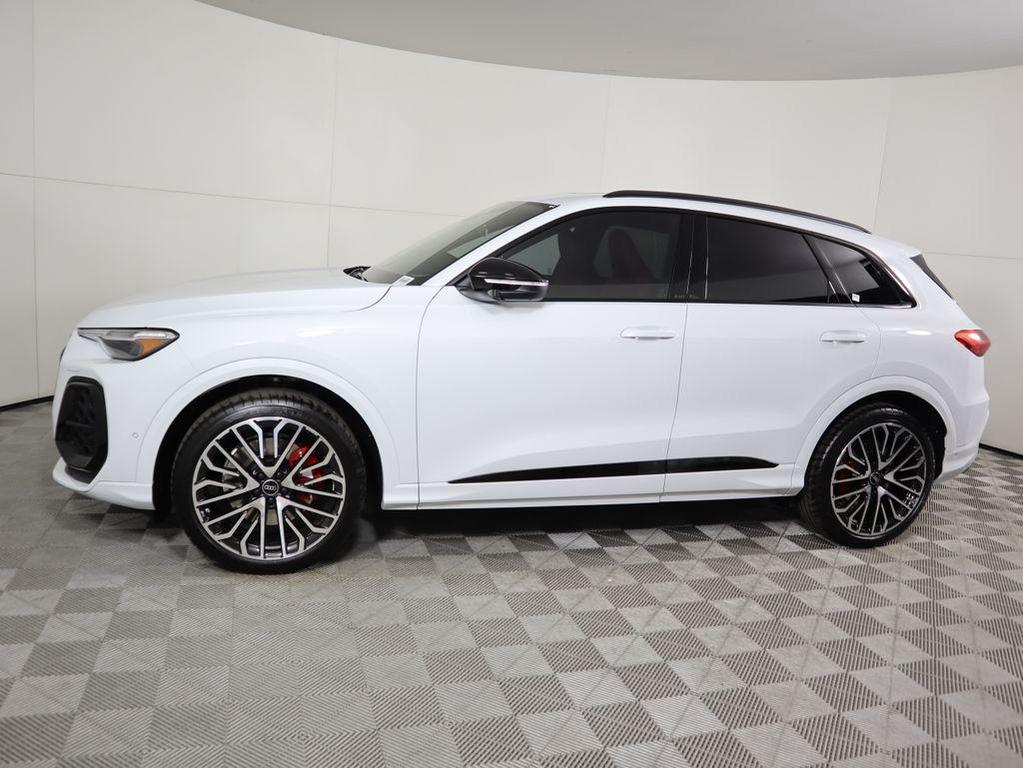new 2025 Audi SQ5 car, priced at $74,740