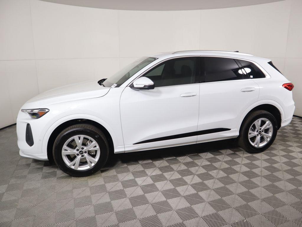 new 2025 Audi Q5 car, priced at $56,825