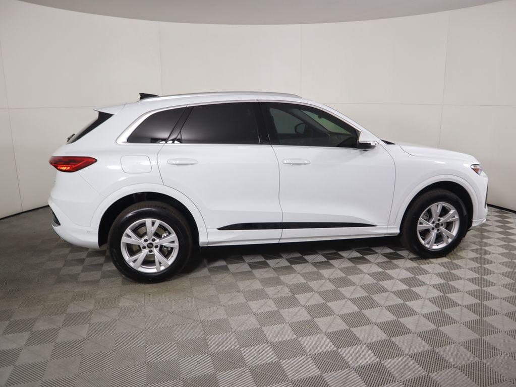 new 2025 Audi Q5 car, priced at $56,825