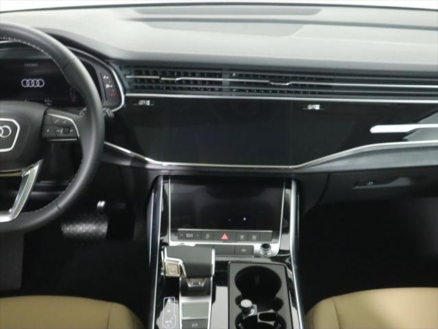 new 2025 Audi Q7 car, priced at $75,070