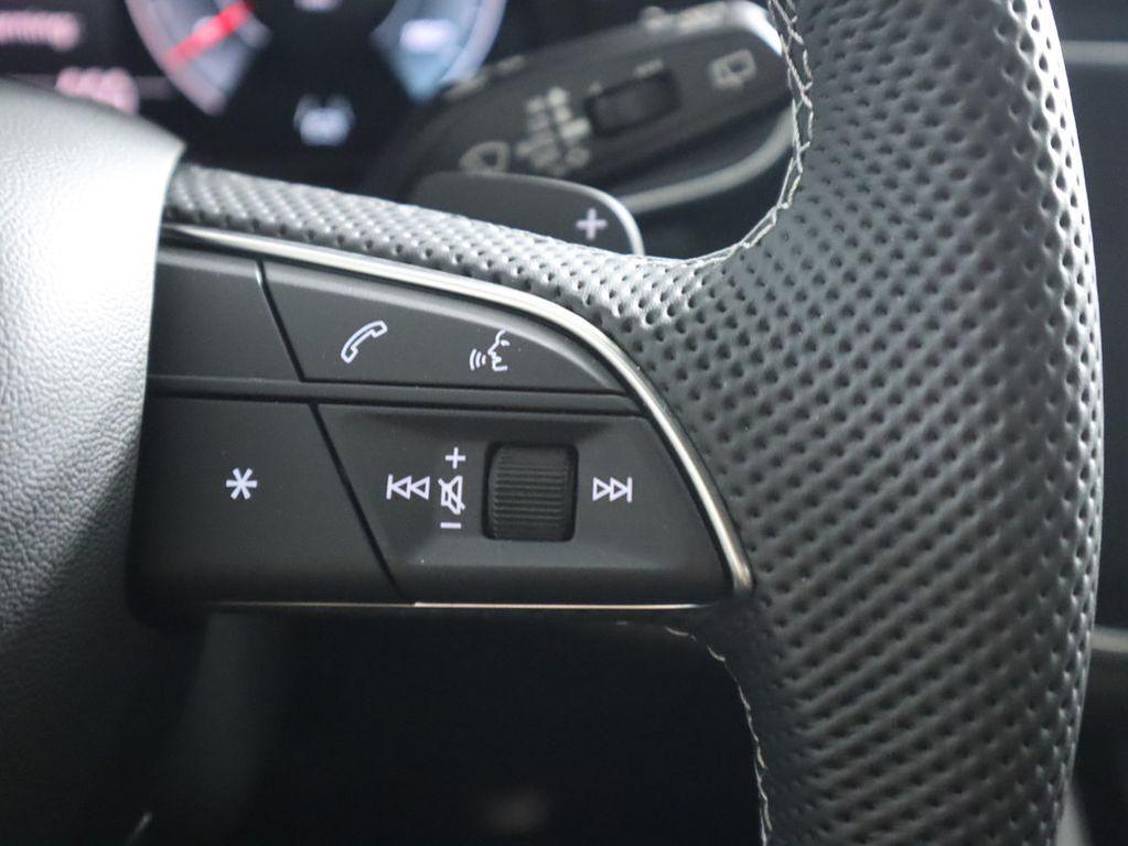 new 2025 Audi SQ7 car, priced at $105,485