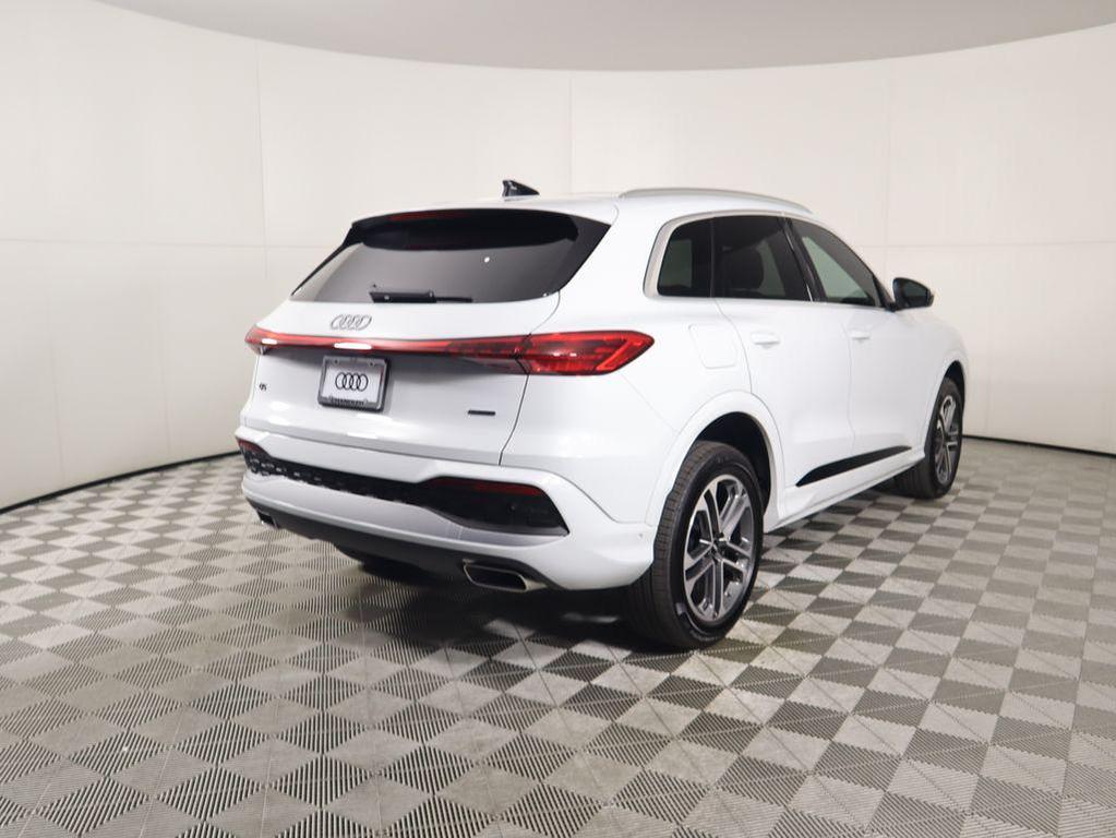 new 2025 Audi Q5 car, priced at $59,300
