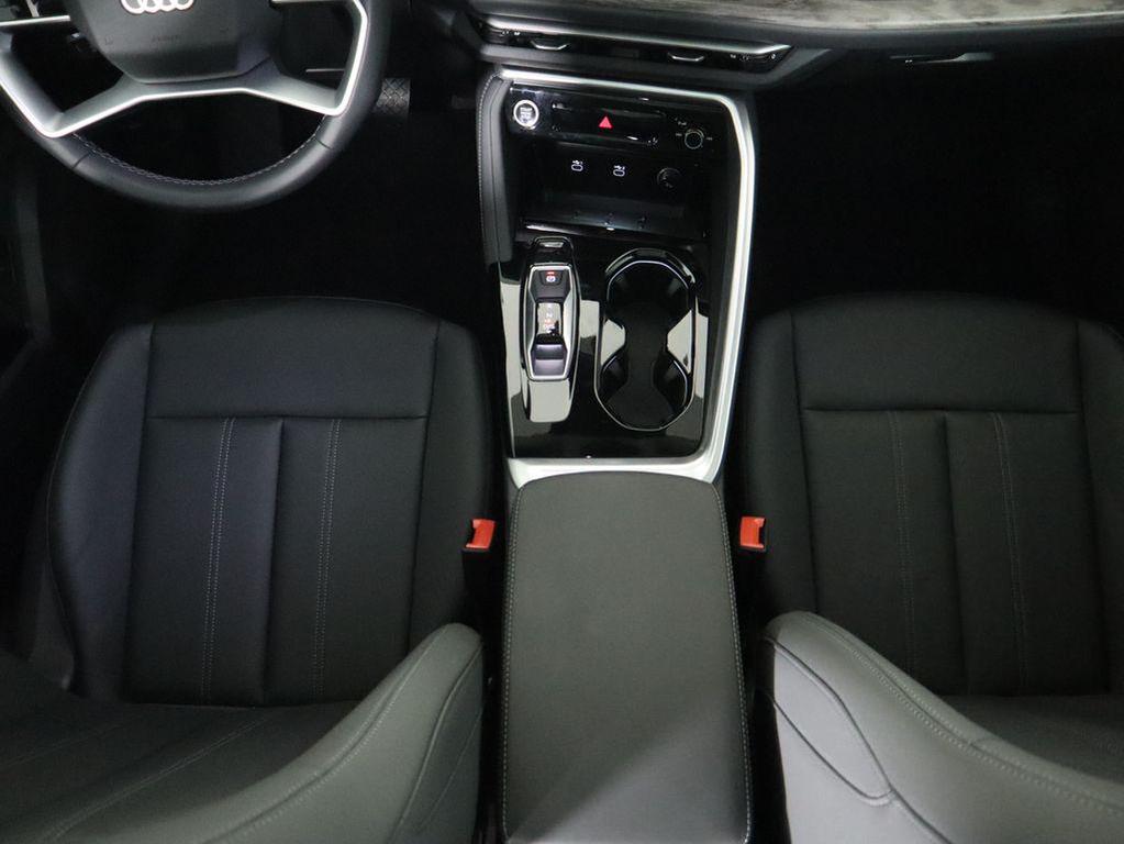 new 2025 Audi Q5 car, priced at $59,300