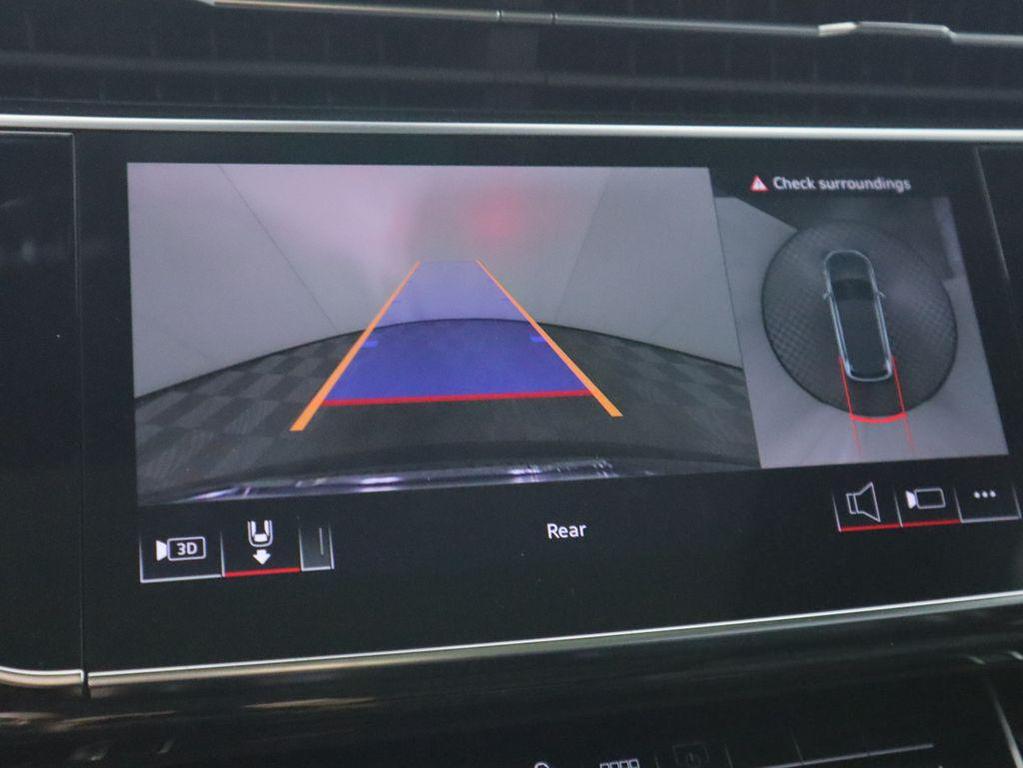 new 2025 Audi Q7 car, priced at $72,970