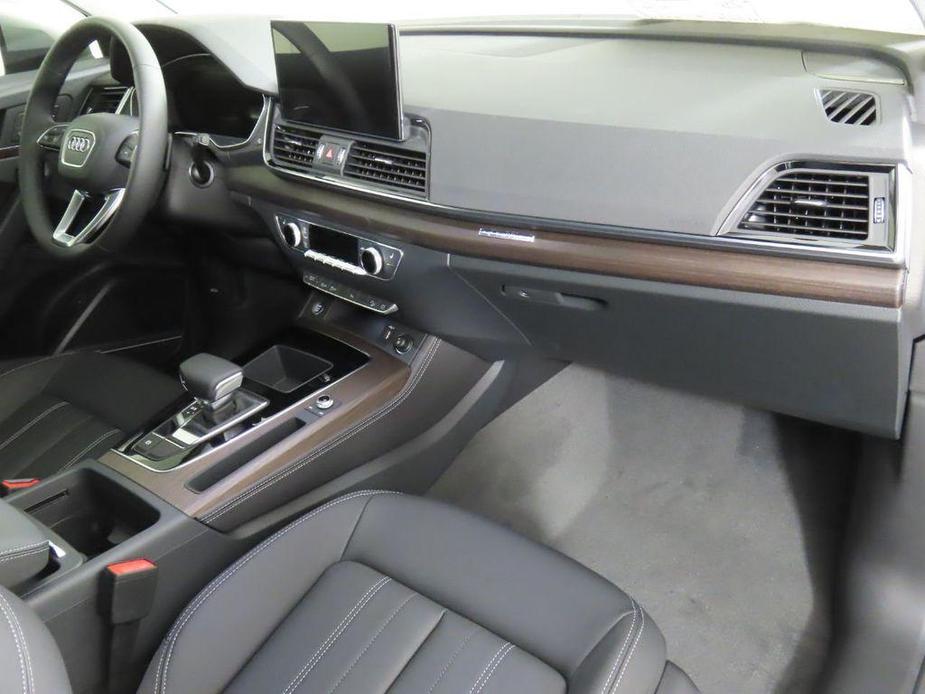 used 2022 Audi Q5 car, priced at $33,111