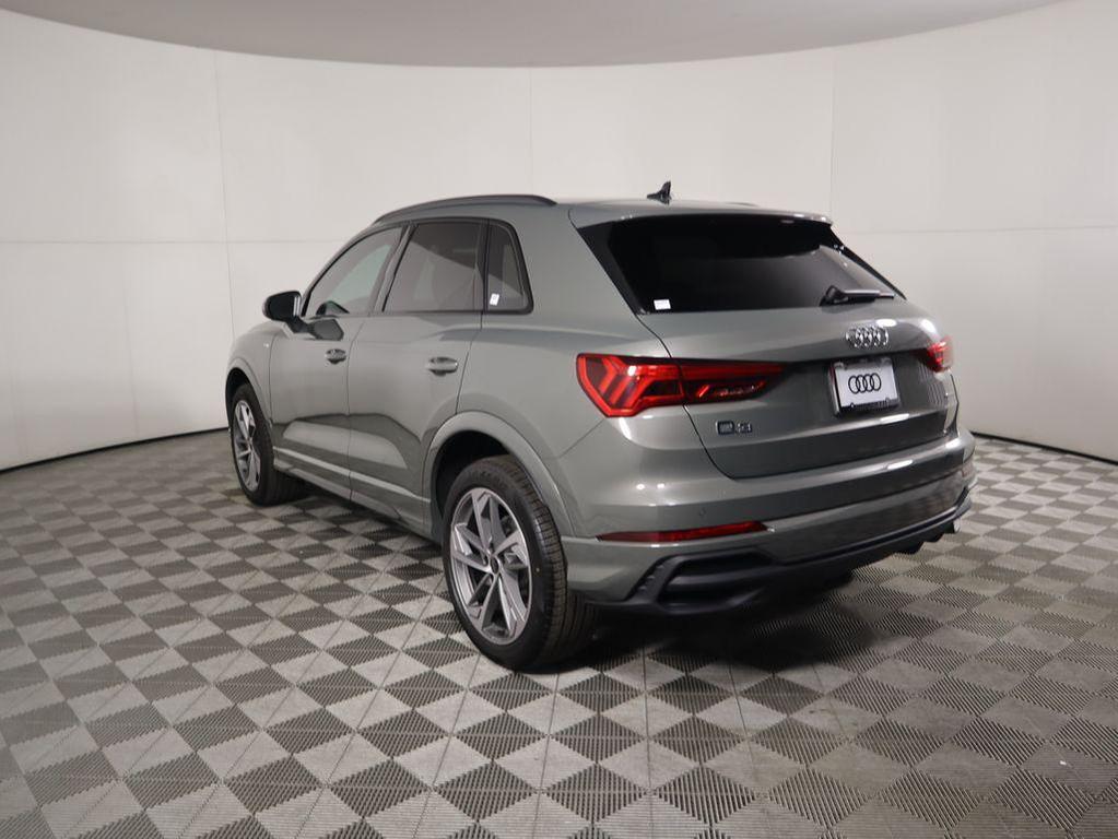 new 2025 Audi Q3 car, priced at $43,925