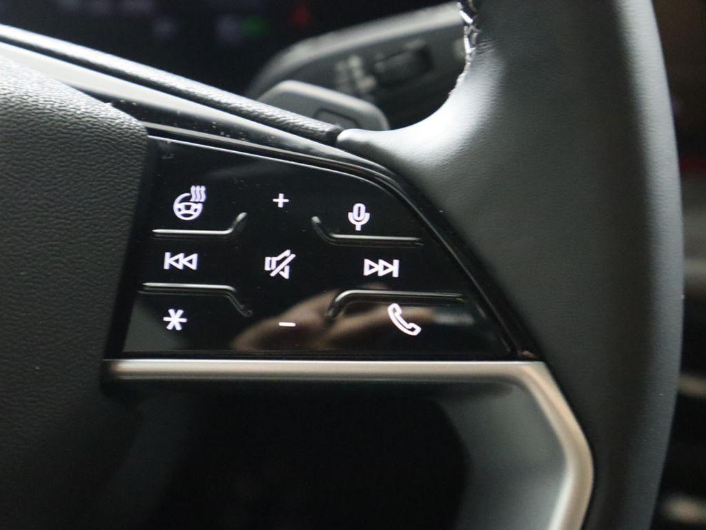 new 2025 Audi Q5 car, priced at $61,590