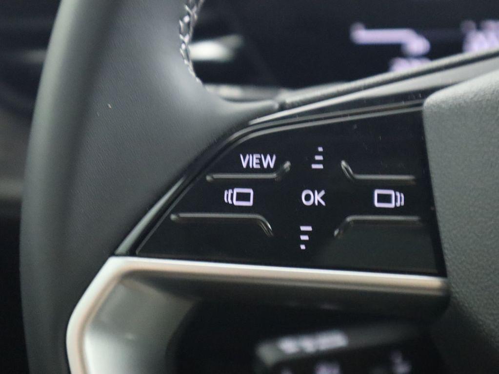 new 2025 Audi Q5 car, priced at $58,600