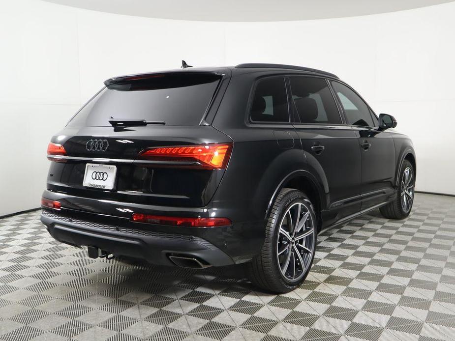 new 2025 Audi Q7 car, priced at $69,820