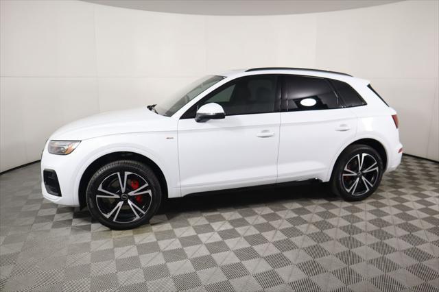 new 2025 Audi Q5 car, priced at $59,860