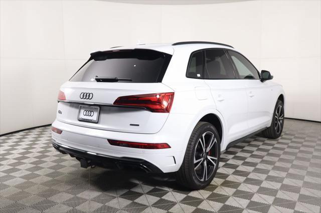 new 2025 Audi Q5 car, priced at $59,860