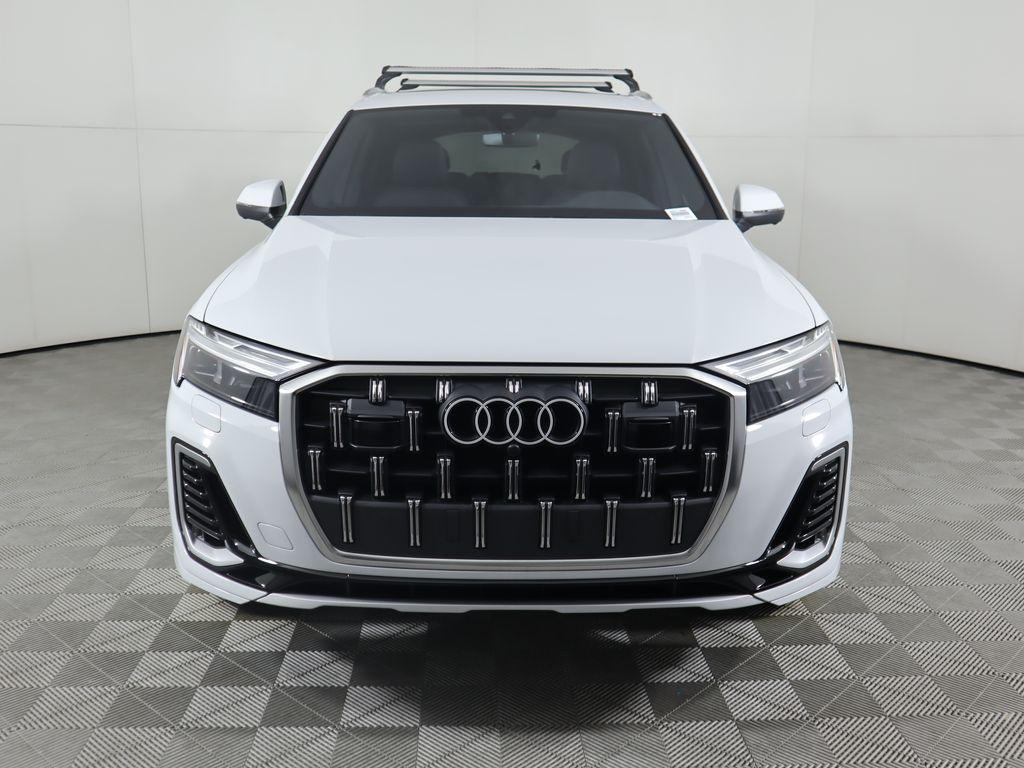 new 2025 Audi Q7 car, priced at $76,770