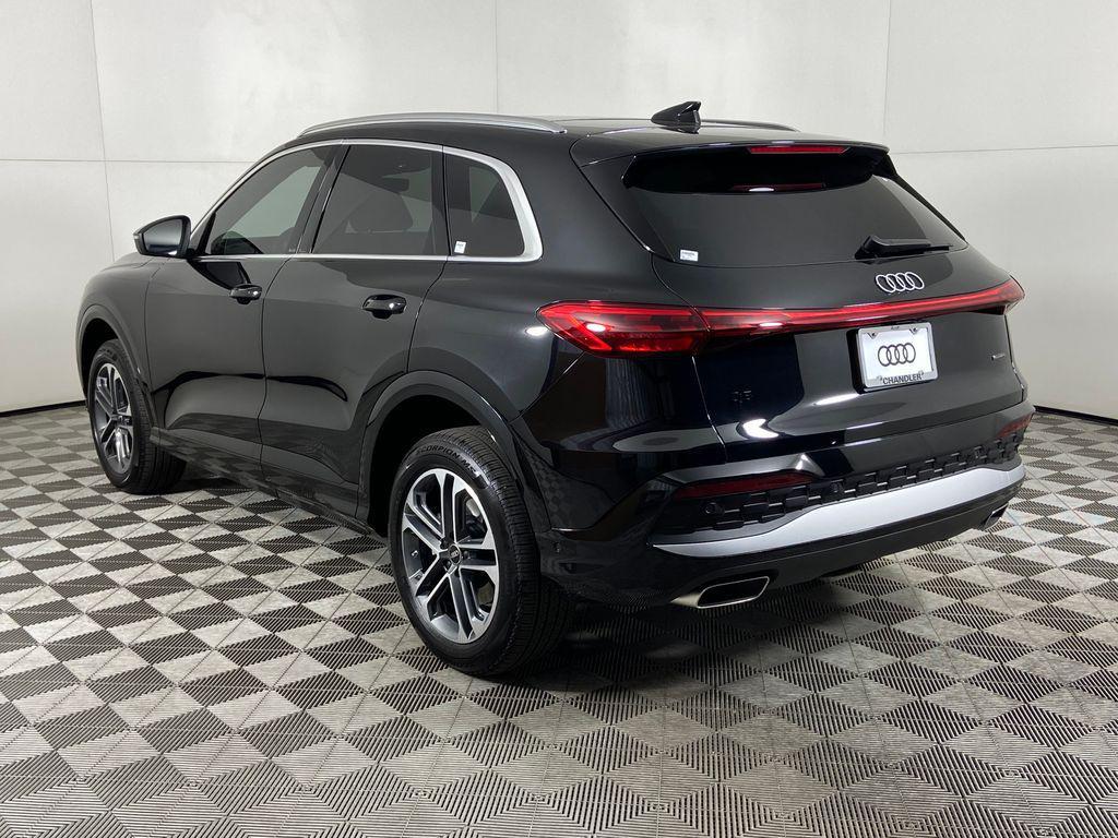 new 2025 Audi Q5 car, priced at $58,040