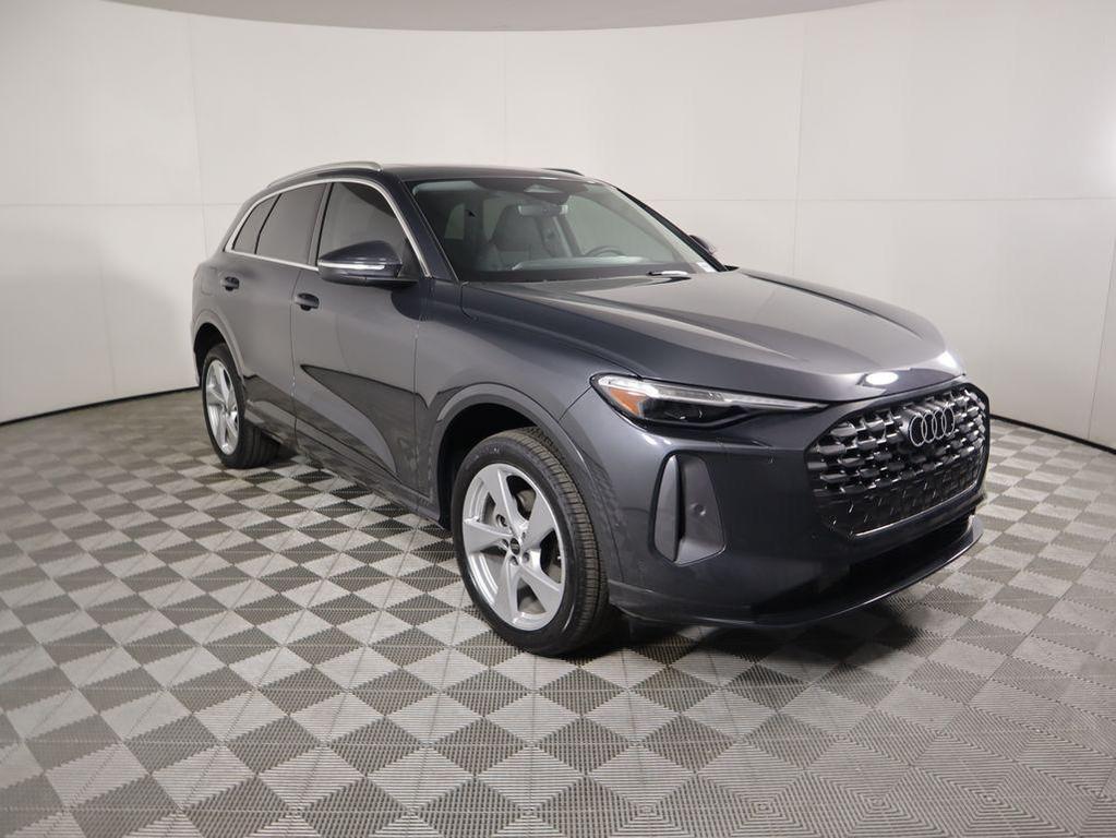 new 2025 Audi Q5 car, priced at $61,240