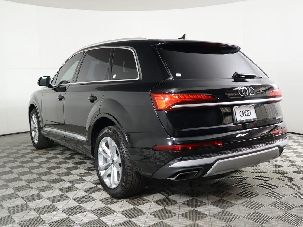 used 2025 Audi Q7 car, priced at $50,992