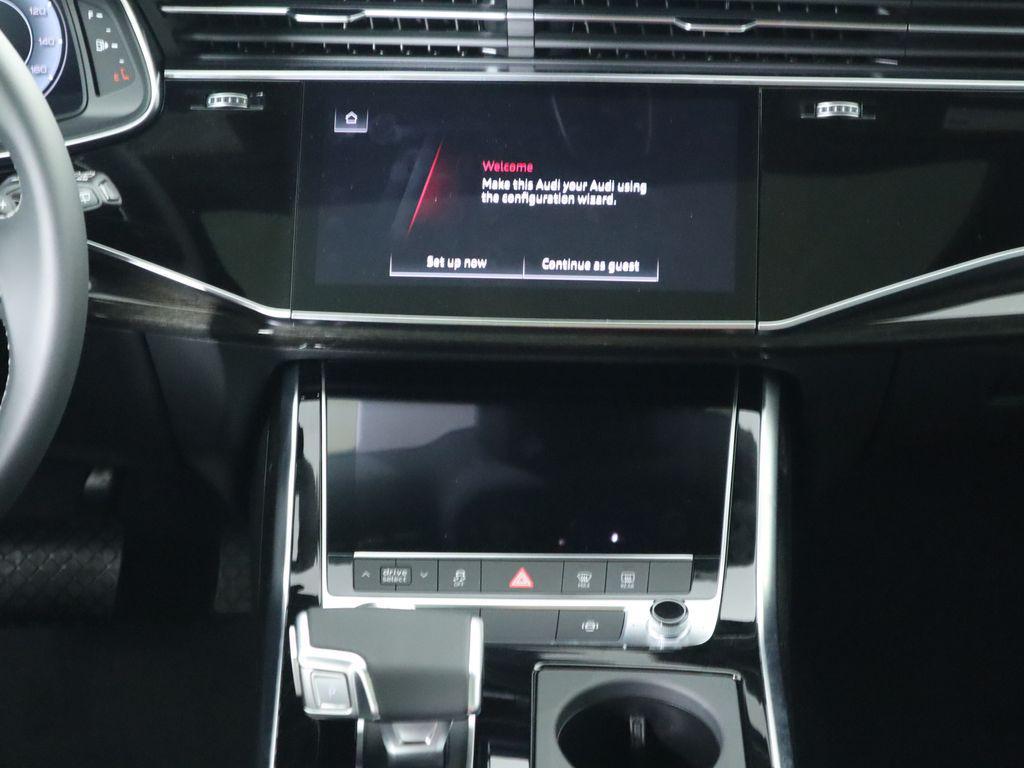 used 2025 Audi Q7 car, priced at $50,992