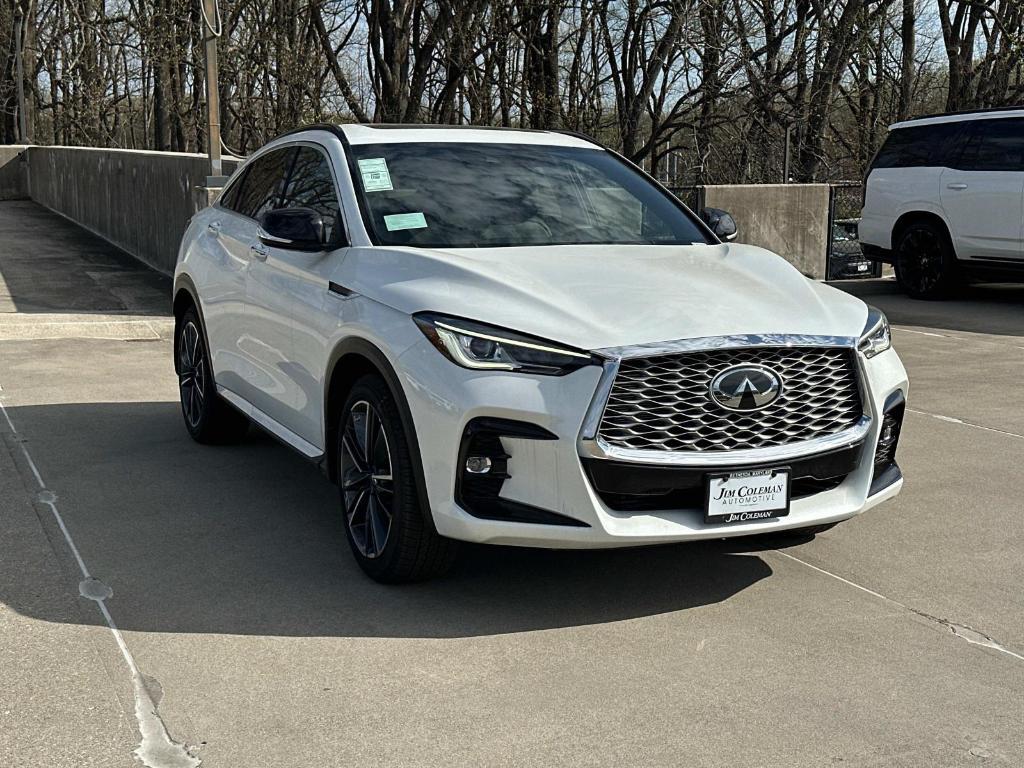 new 2025 INFINITI QX55 car, priced at $46,890