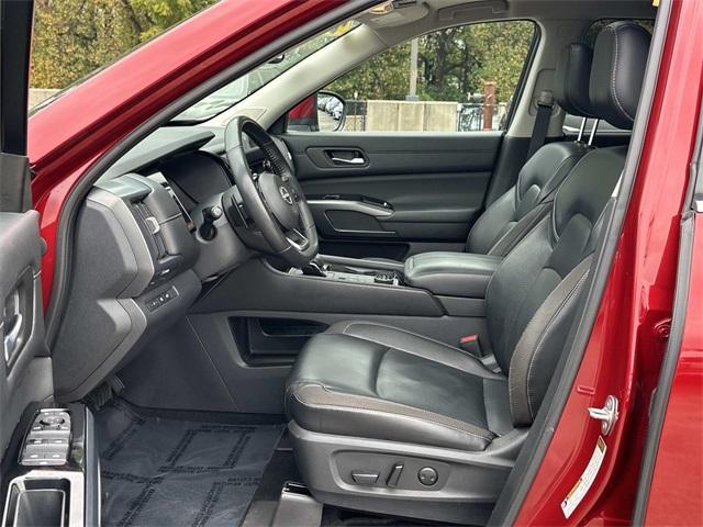 used 2022 Nissan Pathfinder car, priced at $27,178