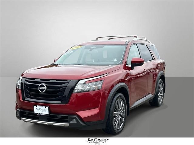 used 2022 Nissan Pathfinder car, priced at $27,178