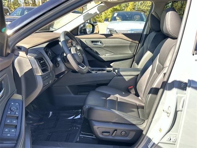 used 2023 Nissan Rogue car, priced at $24,568