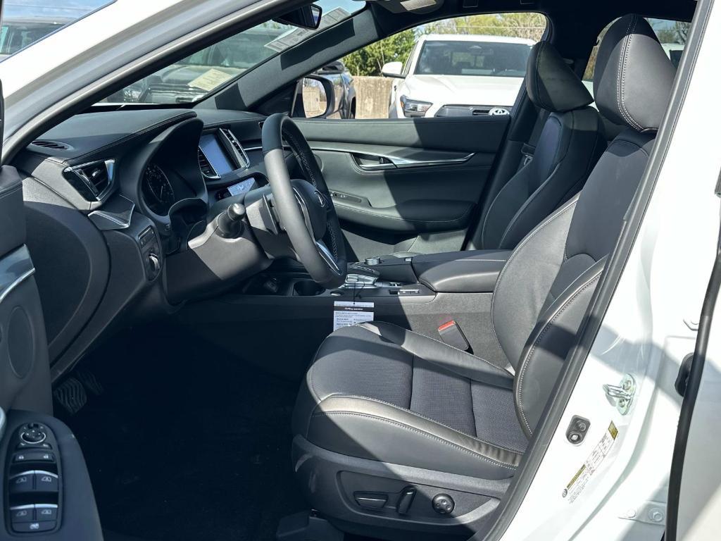 new 2025 INFINITI QX55 car, priced at $46,890