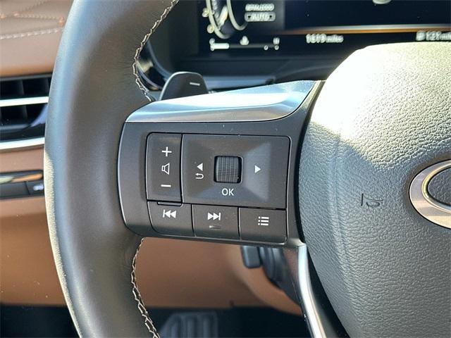 used 2025 INFINITI QX60 car, priced at $55,600