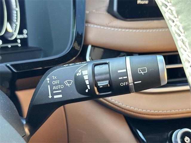 used 2025 INFINITI QX60 car, priced at $55,600