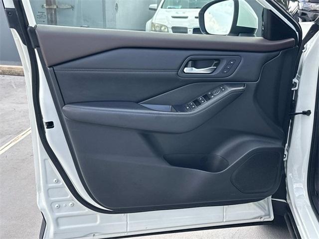 used 2022 Nissan Rogue car, priced at $24,995