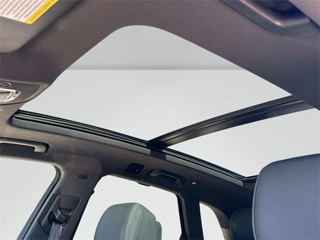 used 2023 Audi SQ5 car, priced at $43,500