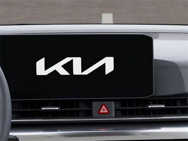 new 2025 Kia Carnival car, priced at $39,644