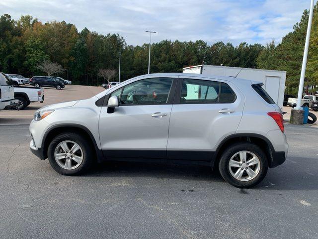 used 2022 Chevrolet Trax car, priced at $18,988