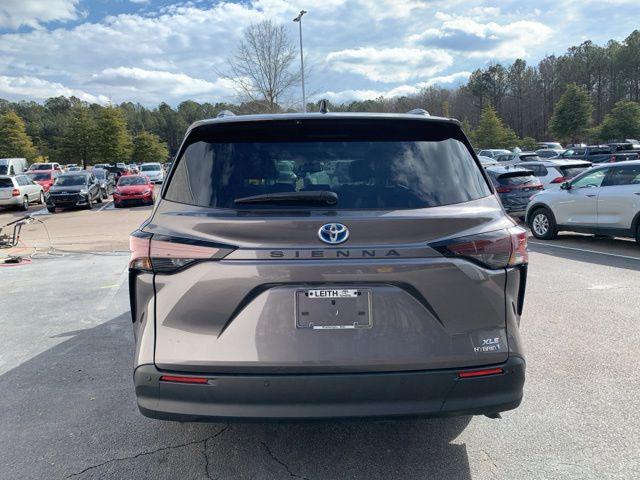 used 2023 Toyota Sienna car, priced at $44,990