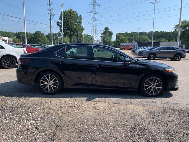 used 2022 Toyota Camry Hybrid car, priced at $29,974