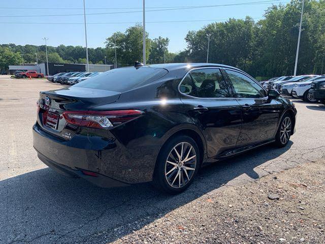 used 2022 Toyota Camry Hybrid car, priced at $29,974