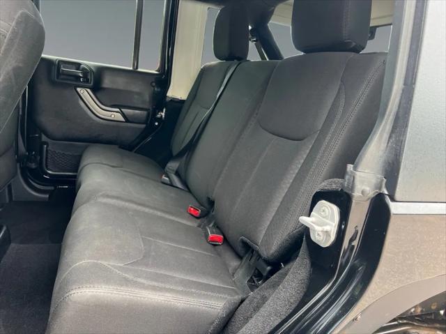 used 2015 Jeep Wrangler Unlimited car, priced at $14,950
