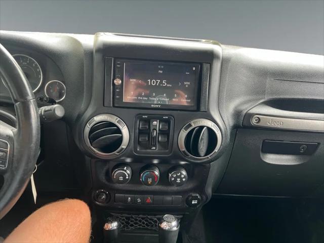 used 2015 Jeep Wrangler Unlimited car, priced at $14,950