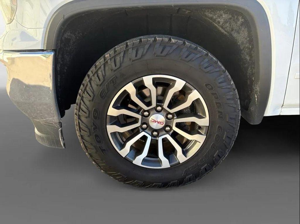 used 2018 GMC Sierra 1500 car, priced at $31,644