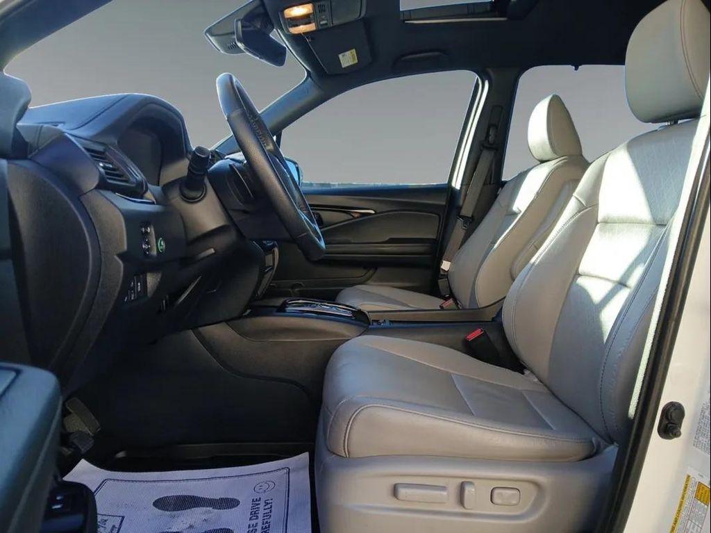 used 2023 Honda Passport car, priced at $32,950