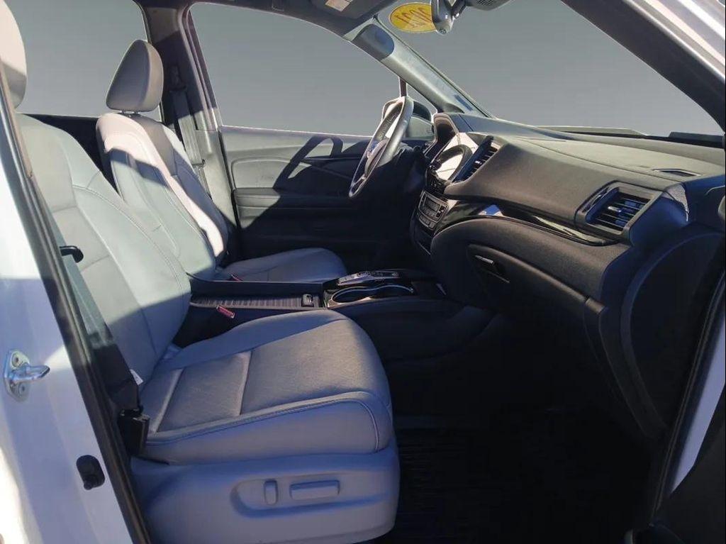 used 2023 Honda Passport car, priced at $32,950