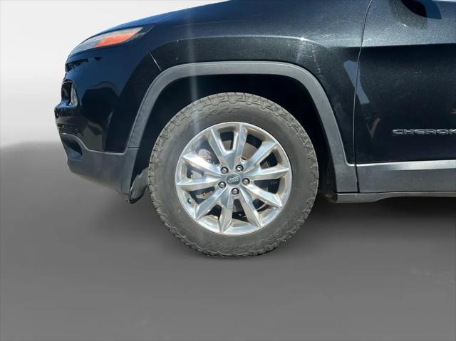 used 2016 Jeep Cherokee car, priced at $11,950