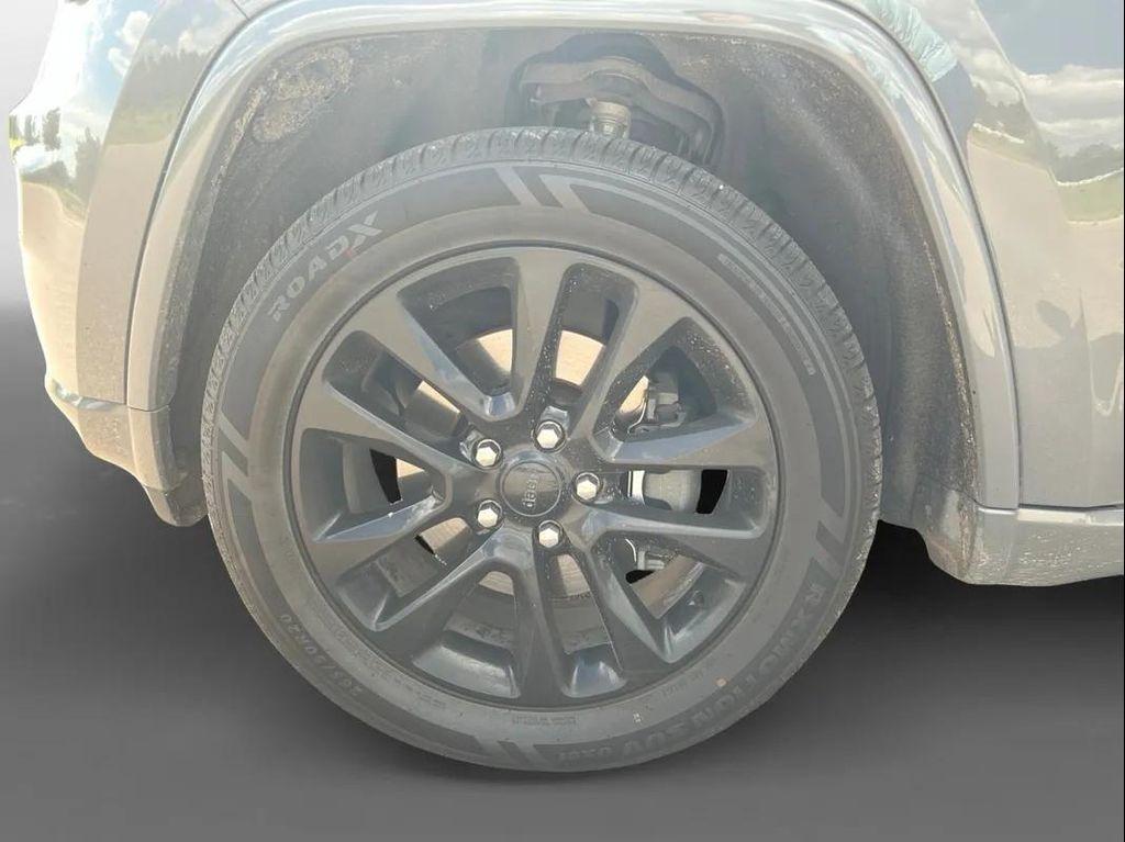 used 2021 Jeep Grand Cherokee car, priced at $23,000