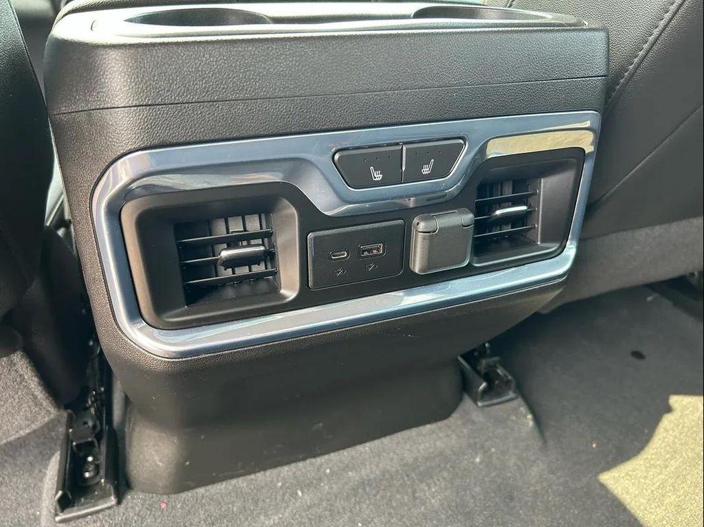 used 2021 Chevrolet Silverado 1500 car, priced at $32,950