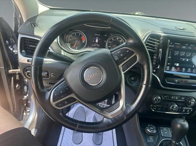 used 2020 Jeep Cherokee car, priced at $15,500