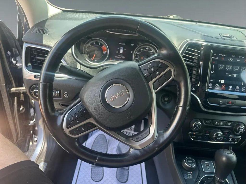 used 2020 Jeep Cherokee car, priced at $14,000