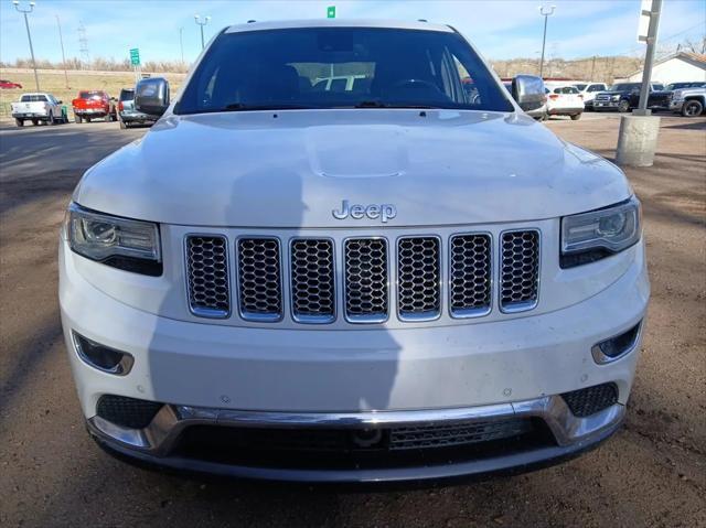 used 2015 Jeep Grand Cherokee car, priced at $16,921