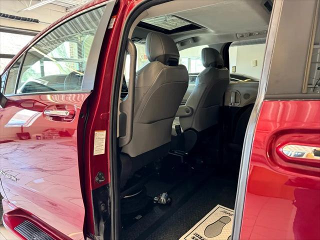 used 2023 Toyota Sienna car, priced at $52,998