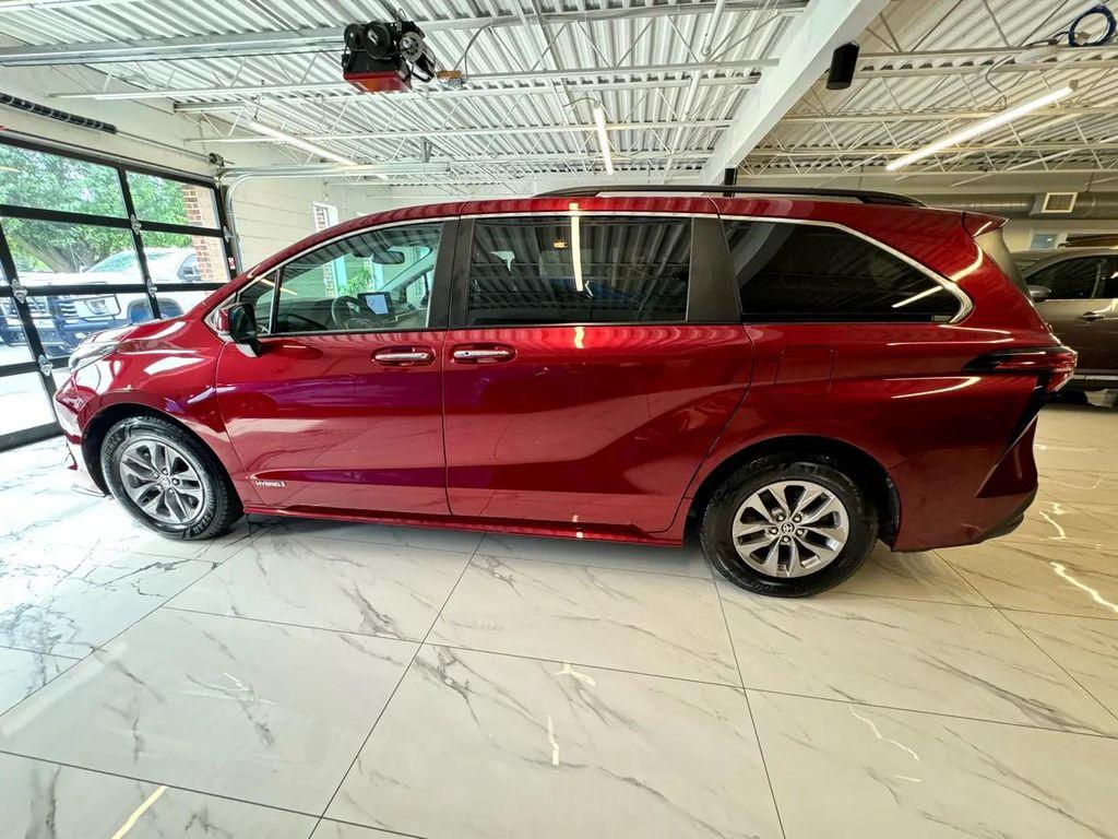 used 2021 Toyota Sienna car, priced at $30,757