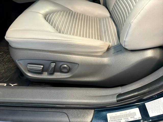 used 2018 Toyota Camry Hybrid car, priced at $17,998