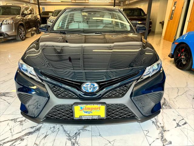 used 2018 Toyota Camry Hybrid car, priced at $17,998